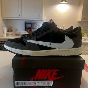 Jordan 1 Travis Scott Low